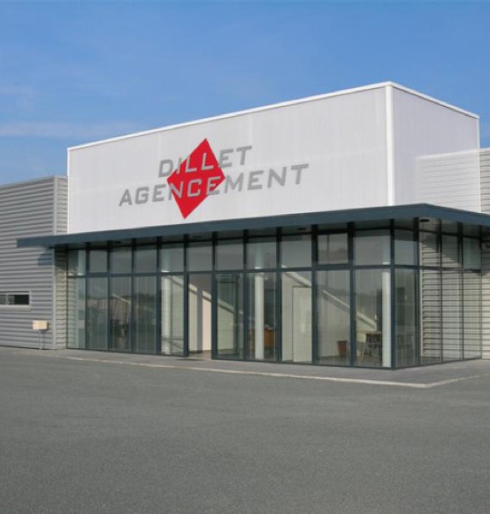 Devanture de DilletA Agencement, agenceur à Saint-Gilles-Croix-de-Vie, Saint-Hilaire-de-Riez et en Vendée (85)